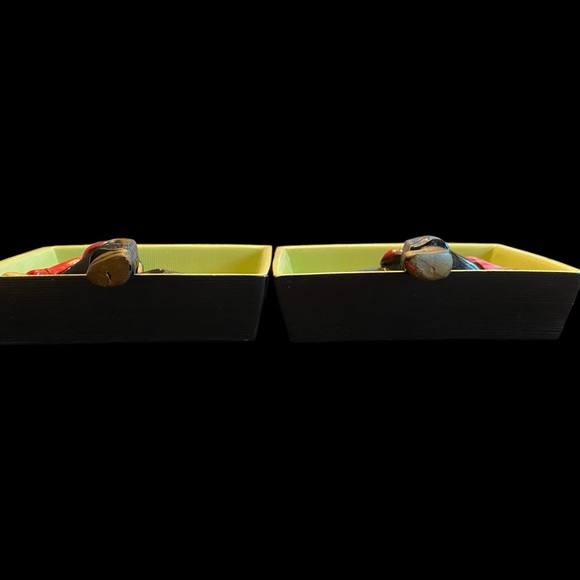 Mid- Century Ceramic Wall Hangings, set of 2 in excellent condition. - Picture 4 of 6